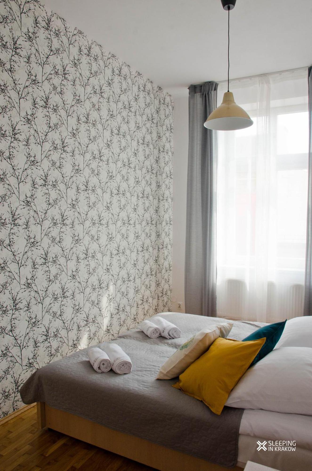 Sleeping In Main Market Apartment